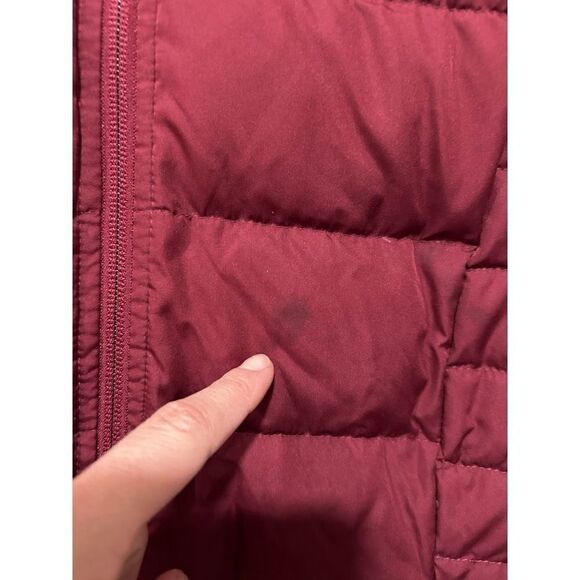 Land's End Maroon Puffer Full Zip Mock Neck Winter Puffer Holiday Vest size s - Picture 6 of 11